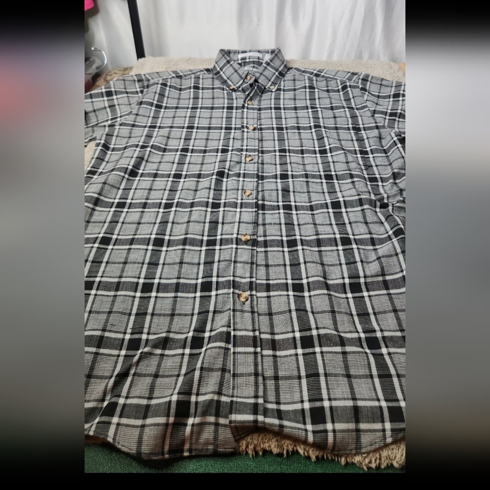 Men's Plaid Short Sleeve Button-Down Shirt - Key Elements - M